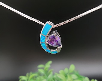 Ciondolo Ovale 8x10 In Argento Con Ametista Simulata E Opale Blu Fuoco