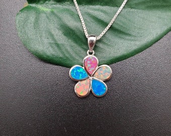 EMV #45 Délicat Multicolore Opal Inlay Flower Necklace Pendentif avec Chaîne en Argent | Inlay Opal Pendentif | Collier multicolore en argent sterling