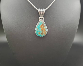 Collier Chaîne Ton Argent Sud-Ouest – Fait Main – Imitation Turquoise Bleue – 28 Pouces