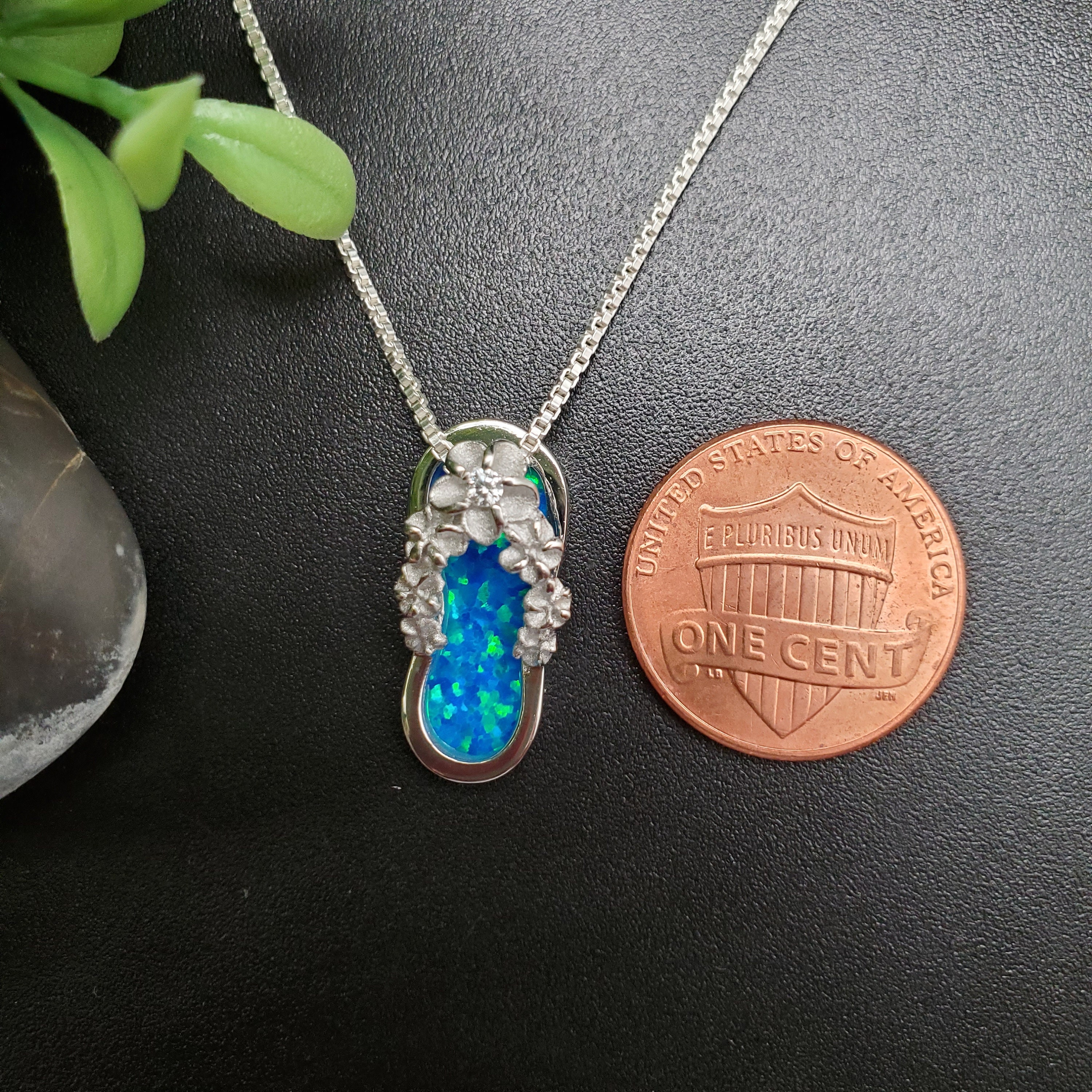 EMV #171 上品なブルーオパールインレイのフリップフロップネックレス