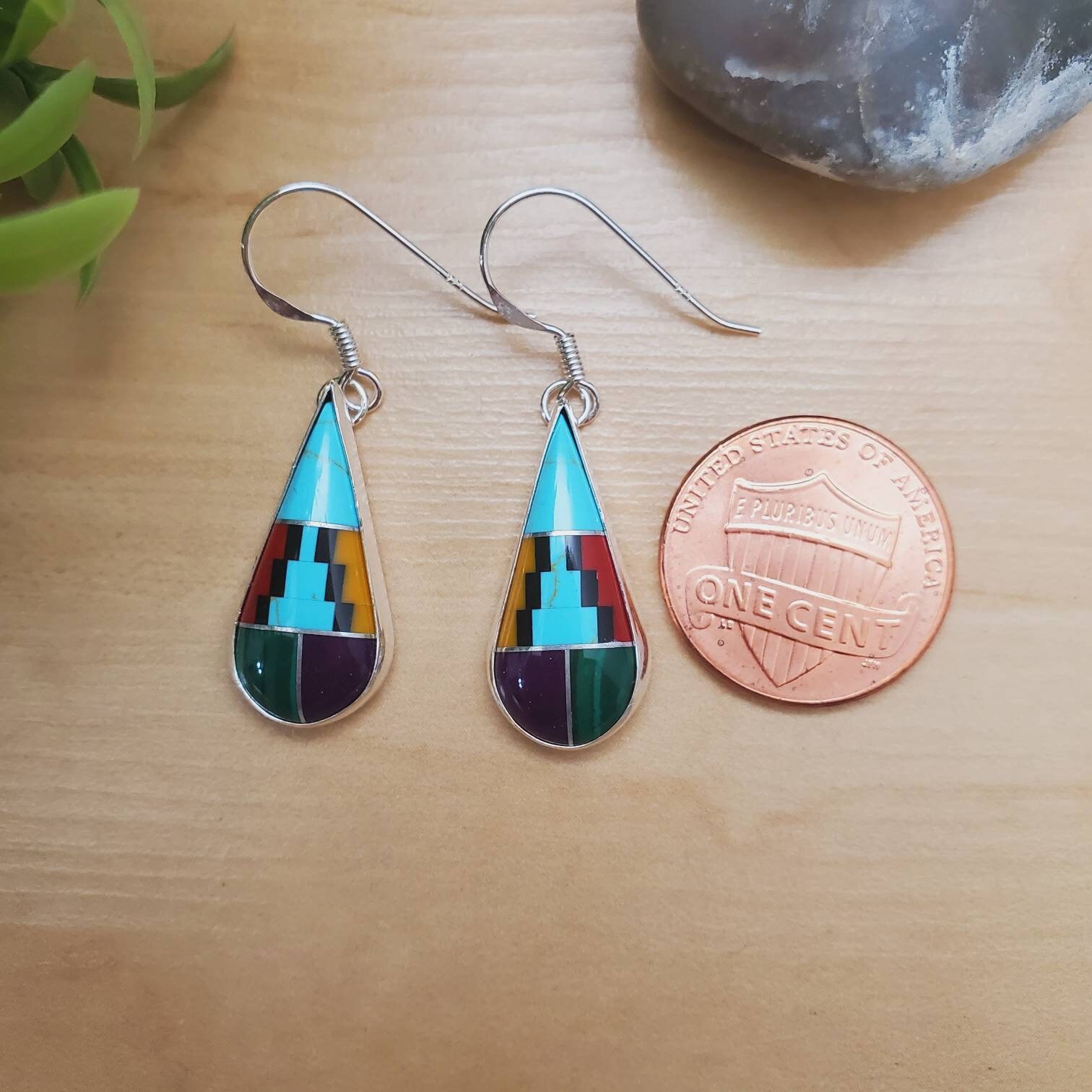アート・デザイン・音楽 SOUTH-WESTERN INDIAN JEWELRY Vintage Zuni Multi Stone & Sterling Silver Inlay Mud Head
