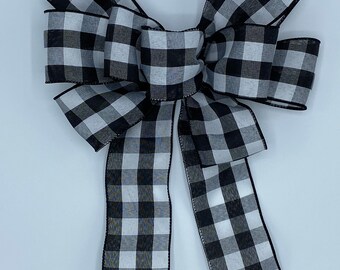 Cambridge Bow, Buffalo plaid bow, black and white checks, Christmas Bow
