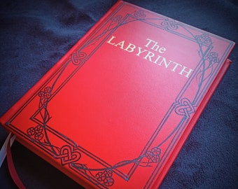 The Labyrinth sketchbook, Sarah's Book-Cosplay, Ren faire, The Labyrinth Cosplay, The Labyrinth sketchbook, The Labyrinth Notebook, Red book