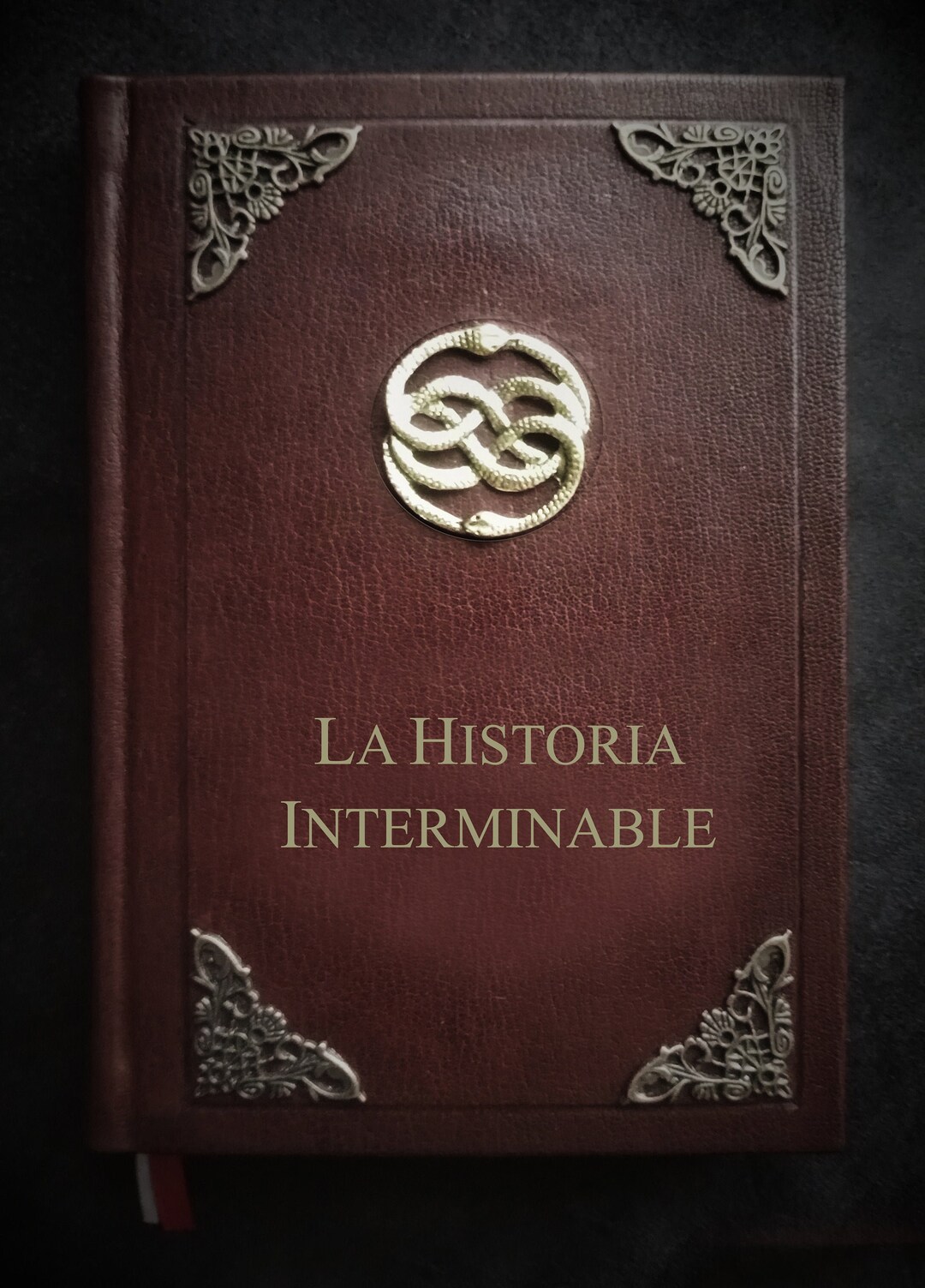 La Historia Interminable Español Leatherbound Book Prop Replica