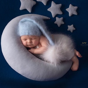Crescent moon moon pillow stars handmade props baby children photo photo props deco deco baby photography accessories photography animal