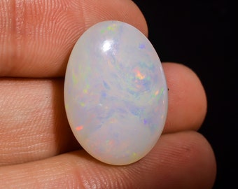 Éblouissant une qualité 100 % naturel Welo Fire opale éthiopienne blanche de forme ovale Cabochon de pierre précieuse pour la fabrication de bijoux 11,5 Ct 20X15X9mm SB11265