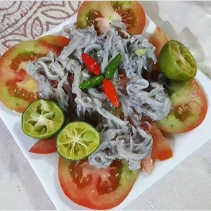 Fresh Homemade Fermented Small Anchovies or Ginamos Tugnos 250ml or 9.5 oz Listed price per bottle. FYi: ( We will only ship USA locations )