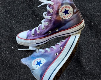 tie dye converse low top