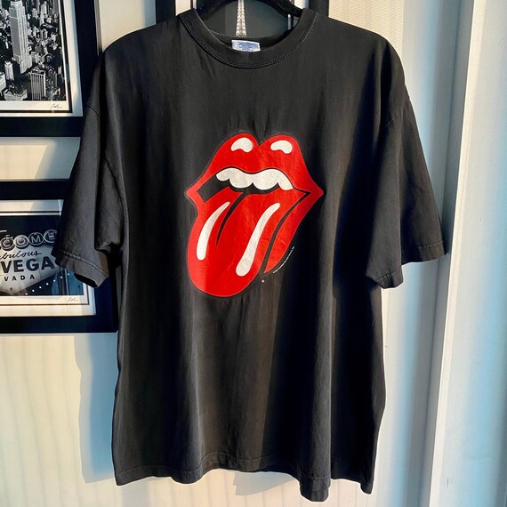 vintage rolling stones concert tee. bridges to bab