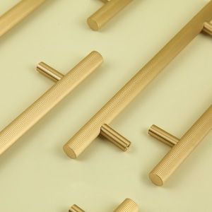 The Aristocrat Modern Brass Bar Handle For Cabinet Doors and Drawers in Brushed Brass Finish