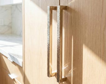 The Belvedere Appliance Pull in Hammered Polished Nickel 16" Length (EXCLUSIVE)