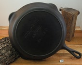 LODGE, Axford 11 quot Cast Iron Broiler Skillet