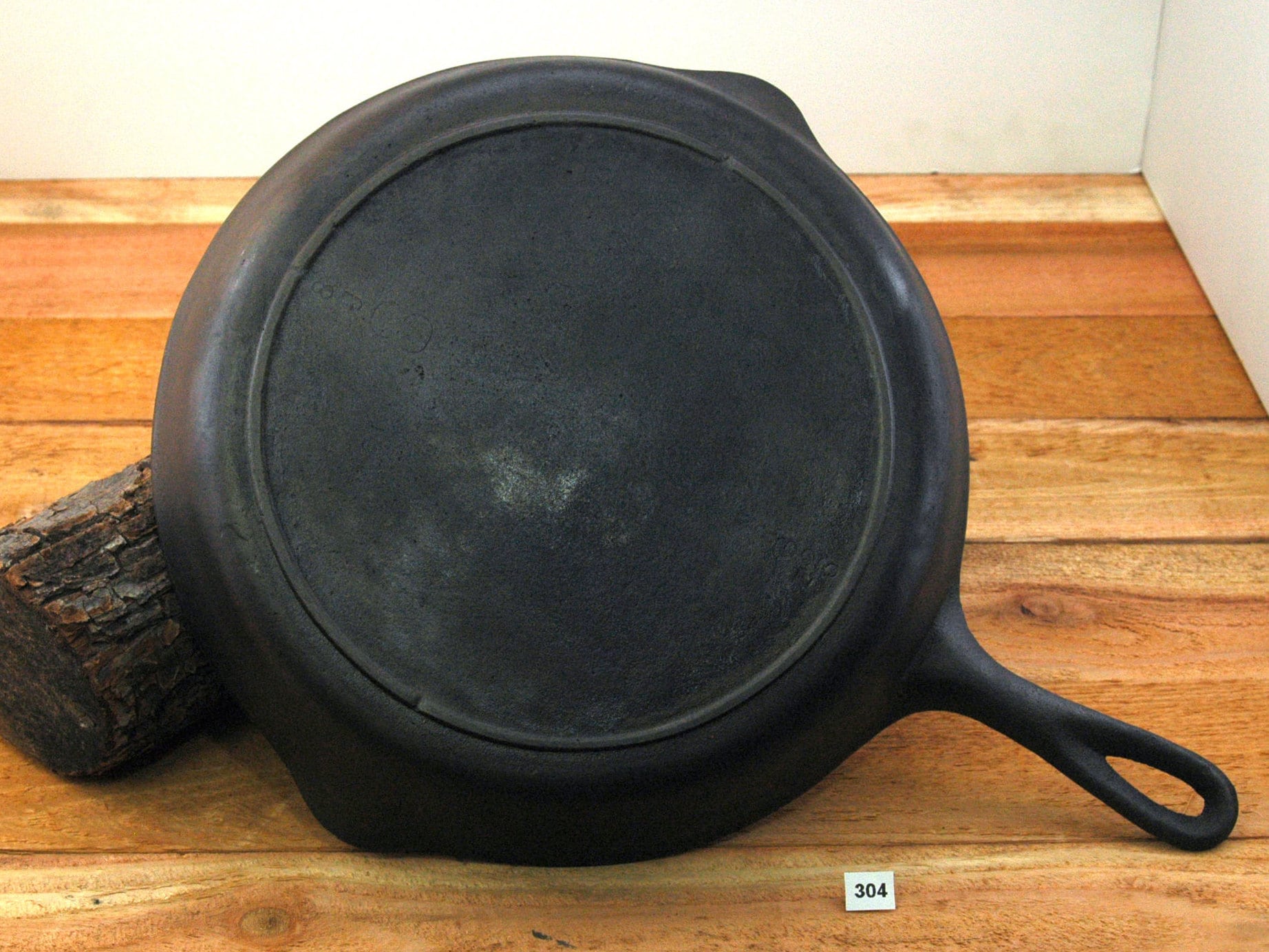 Vintage LODGE 3 Notch #14 Cast Iron Skillet 15 Inch Large Cook Ware  Unmarked