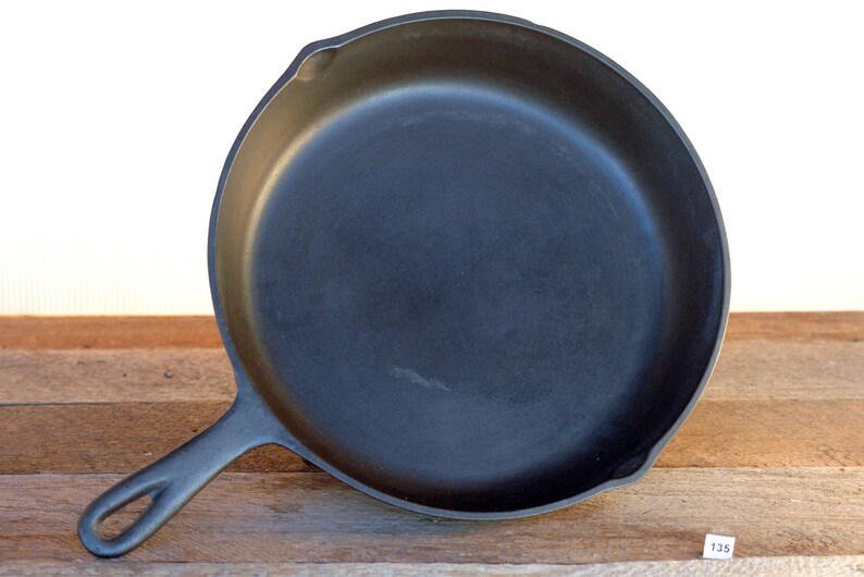 unmarked-bsr-8-10-5-8-cast-iron-skillet-etsy