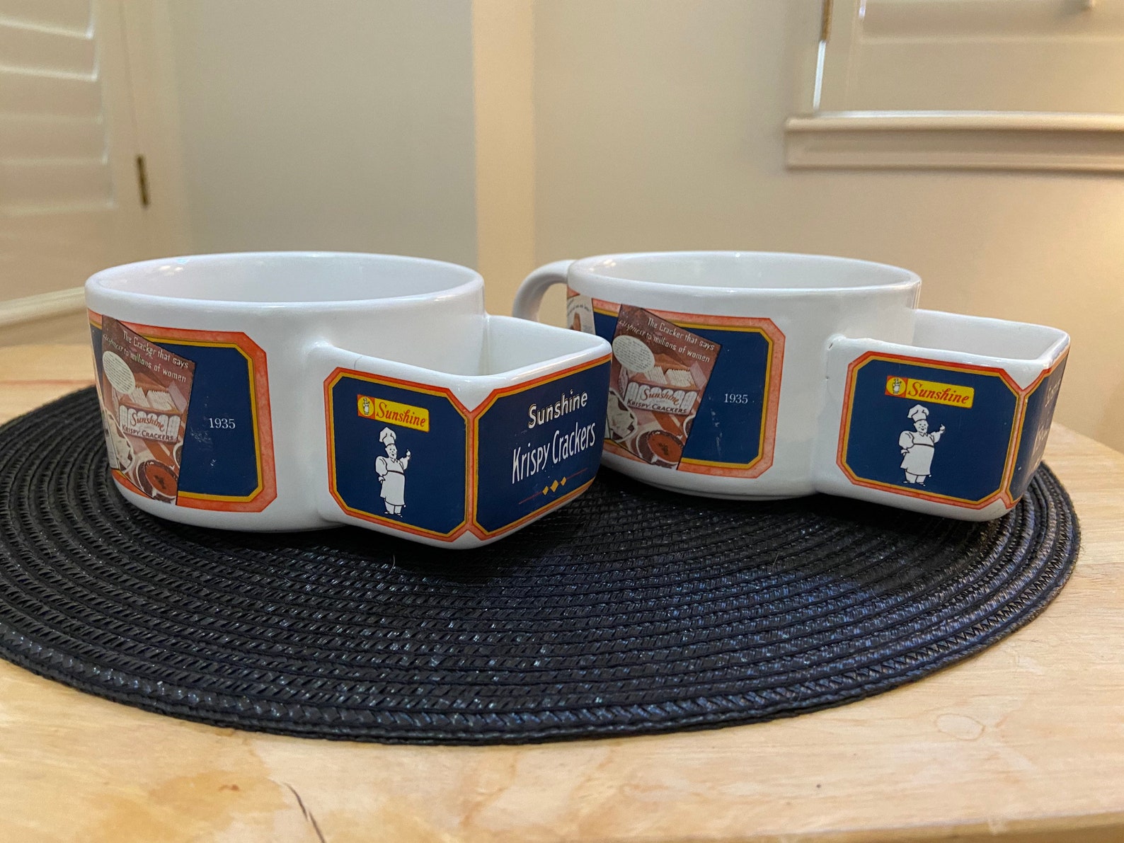 Sunshine Crackers Vintage Soup Bowls With Cracker Holder Set Etsy