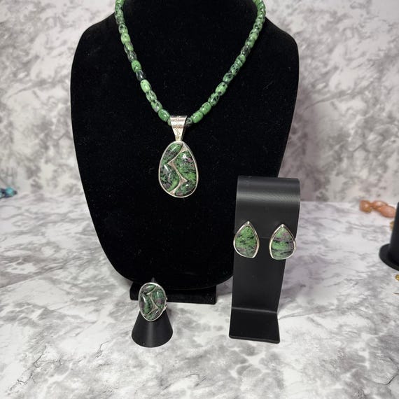 Natural Ruby Zoisite Sterling Silver Jewelry Set