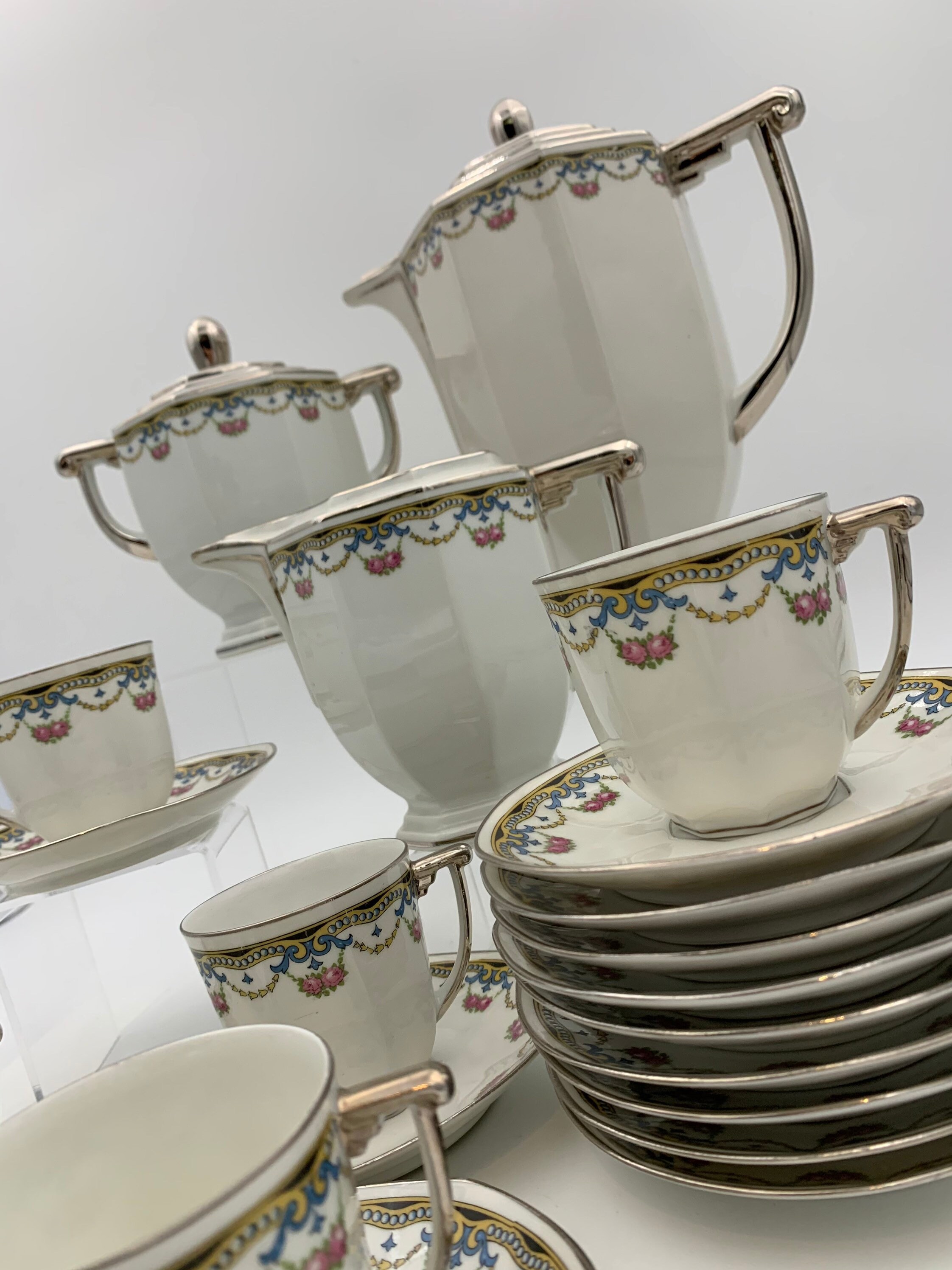 Raynaud & Cie, Limoges France - Service à Café Art Deco en Porcelaine, 33 Pièces, 15 Personnes/Art d