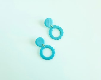 Turquoise shimmer circle earrings, iridescent summer dangles, beach statement jewelry, summer accessories, polymer clay, cute earrings