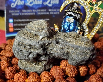 Ancient METEORITE Shiv Lingam Shape || Natural Formation
