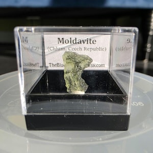 Genuine Moldavite - Perky Box Thumbnail Display || Natural, Raw & Untreated || Collector's Specimen