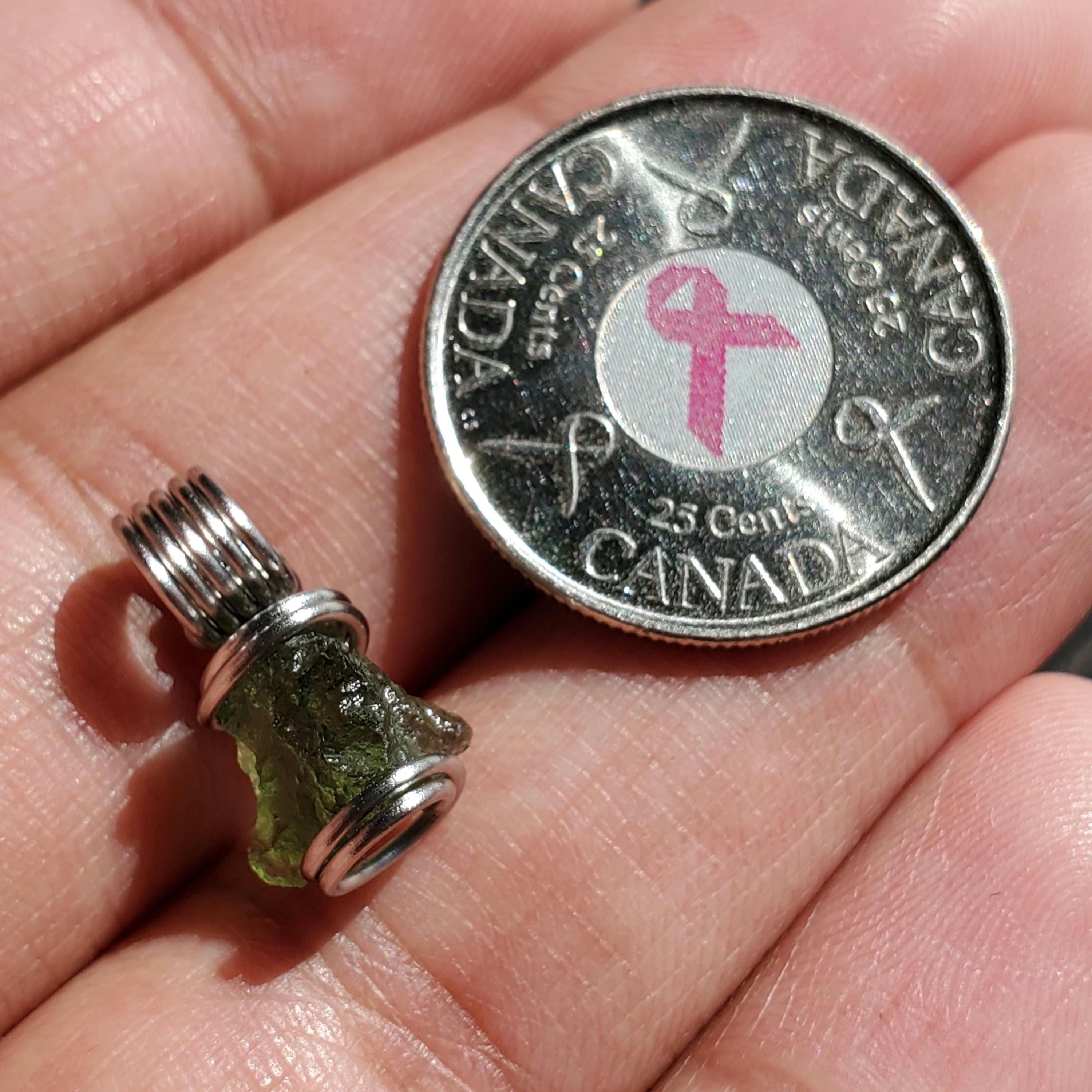 本物のモルダバイトペンダント || シルバーステンレススチールワイヤー