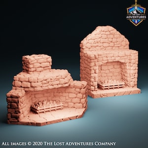 Peut inclure: Deux cheminées en pierre au design rustique. Les cheminées sont en pierre brune et grise et ont une forme rectangulaire simple. Les cheminées sont parfaites pour ajouter une touche de charme médiéval à n'importe quel jeu de table.