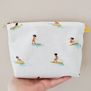 M size Cosmetic pouch / makeup fabric pouch / print bag / zipper pouch / pretty print pouch