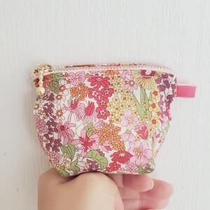 Custodia cosmetica Liberty / custodia in tessuto per il trucco / borsa con stampa floreale / mini custodia con cerniera / graziosa custodia con stampa