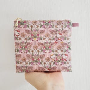 S size LAMINATED Liberty cosmetic pouch / S size / makeup fabric pouch / Printed in Japan / pretty print pouch