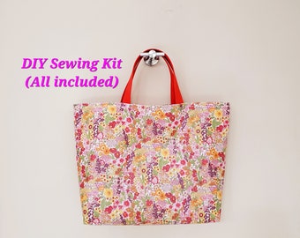 Beginner's Sewing Kit / Easy Sewing Liberty Tote bag kit / Fabric, Handel & Instructions  INCLUDED / Size 13"x 10"x 3" / Exclusive print