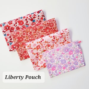Liberty cosmetic pouch / makeup fabric pouch / flower print bag / mini zipper pouch / pretty print pouch