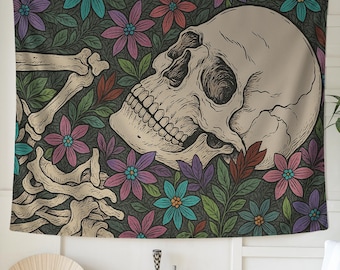 Tapiz de calavera floral: tapiz botánico gótico, decoración de esqueletos coloridos, arte bohemio oscuro, fusión de naturaleza y muerte, calaveras y flores.