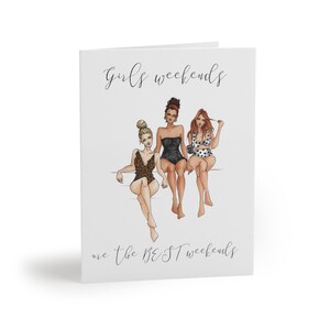 Tarjeta de felicitación de fin de semana para niñas junto a la piscina