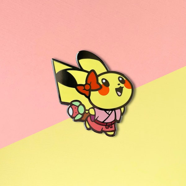 Niedlicher Elektro Maus Hakama Emaille Pin