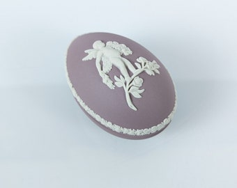 Vintage WEDGWOOD Jasperware Lilac / Purple & White Egg Shape Trinket Box