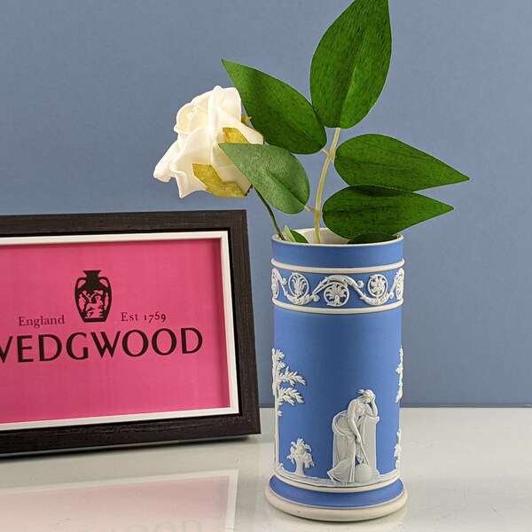 Antique WEDGWOOD Jasperware Pale Blue Dip & White BAS-RELIEF Spill Vase