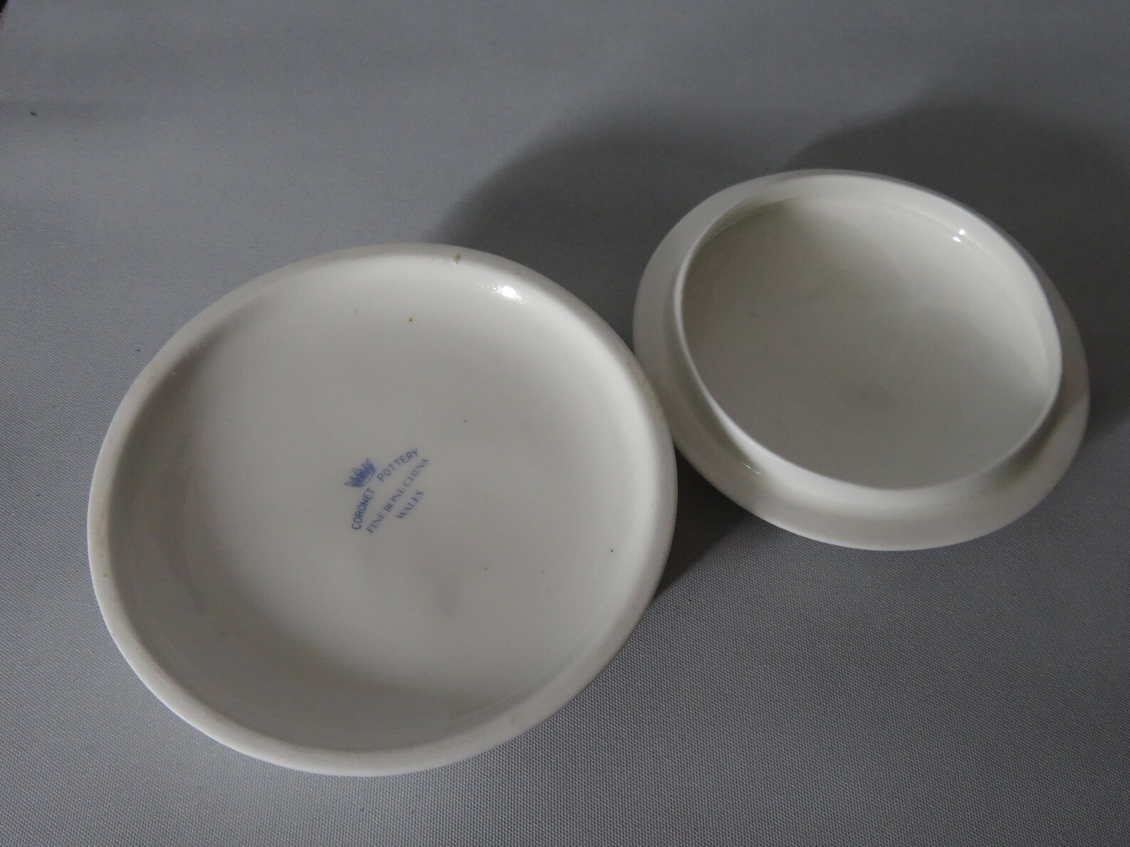 Vintage POTTERY Fine Bone China WALES Christmas Etsy UK