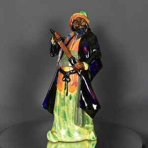 Vintage Royal Doulton Large 27 cm Character Figurine &#39; BLUEBEARD &#39; (Style Two) HN 2105  Designed By Leslie Harradine