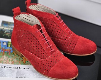Botas lisas em camurça vermelha perfurada | Sapatos de dança swing femininos | Sapatos vintage | Personalizados | Sapatos Harlem