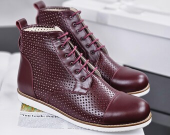 Botas lisas em couro perfurado bordô | Sola de EVA | Sapatos de dança swing femininos | Sapatos vintage | Personalizados | Sapatos Harlem