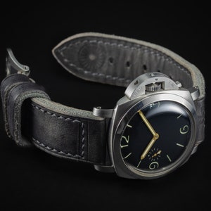 MH08 TORPEDO Handcrafted and Custom Made, Soft and Supple, Thick Full-Grain Triple-Fold Leather Watch Strap zdjęcie 5