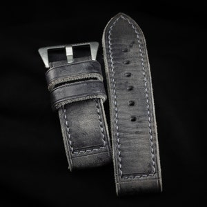 MH08 TORPEDO Handcrafted and Custom Made, Soft and Supple, Thick Full-Grain Triple-Fold Leather Watch Strap zdjęcie 4
