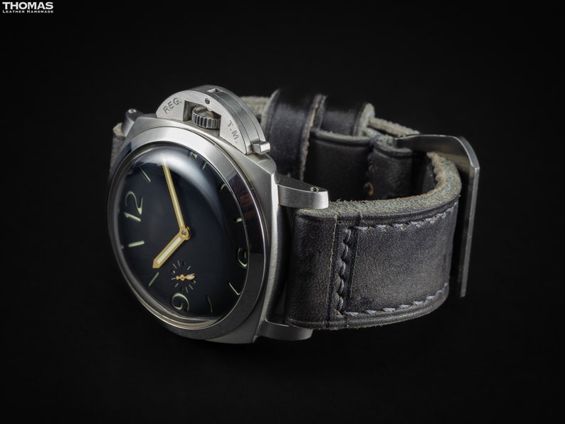 MH08 TORPEDO Handcrafted and Custom Made, Soft and Supple, Thick Full-Grain Triple-Fold Leather Watch Strap zdjęcie 2