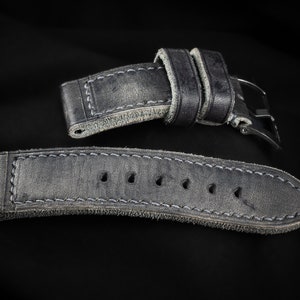 MH08 TORPEDO Handcrafted and Custom Made, Soft and Supple, Thick Full-Grain Triple-Fold Leather Watch Strap zdjęcie 3