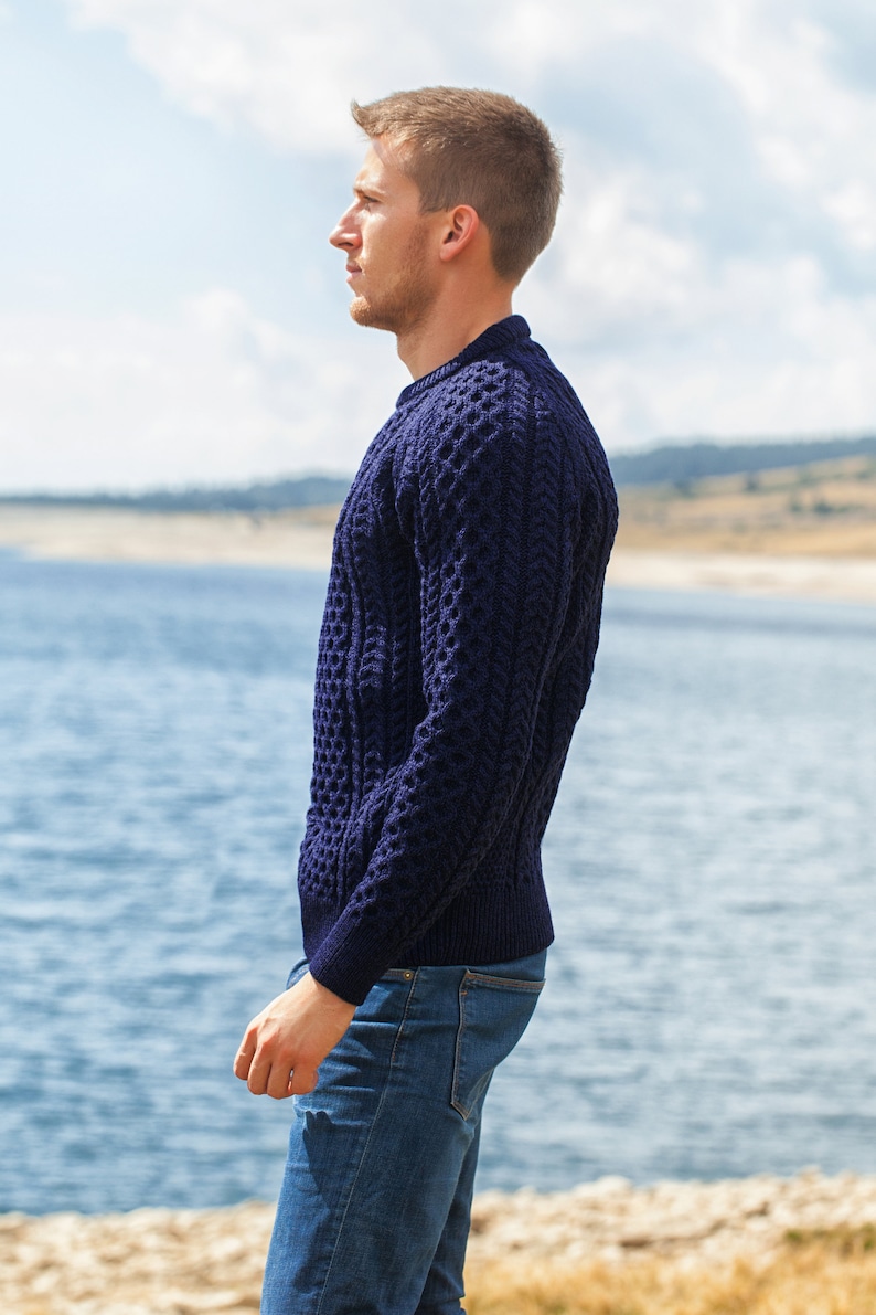 Men's Cable Knit Aran Fisherman's Sweater Dark Blue image 3