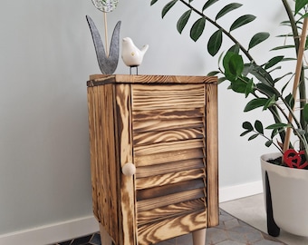 Handcrafted Wooden Bedside Table with Openwork Door & Solid Wood Legs – Natural Finish Nightstand