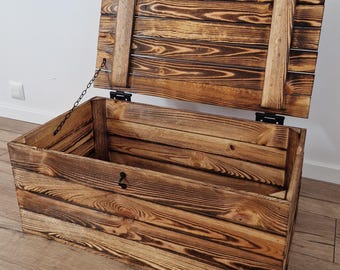 Wooden Storage Trunk, Rustic Wooden Storage chest With Hinged Lid, Box With Lock