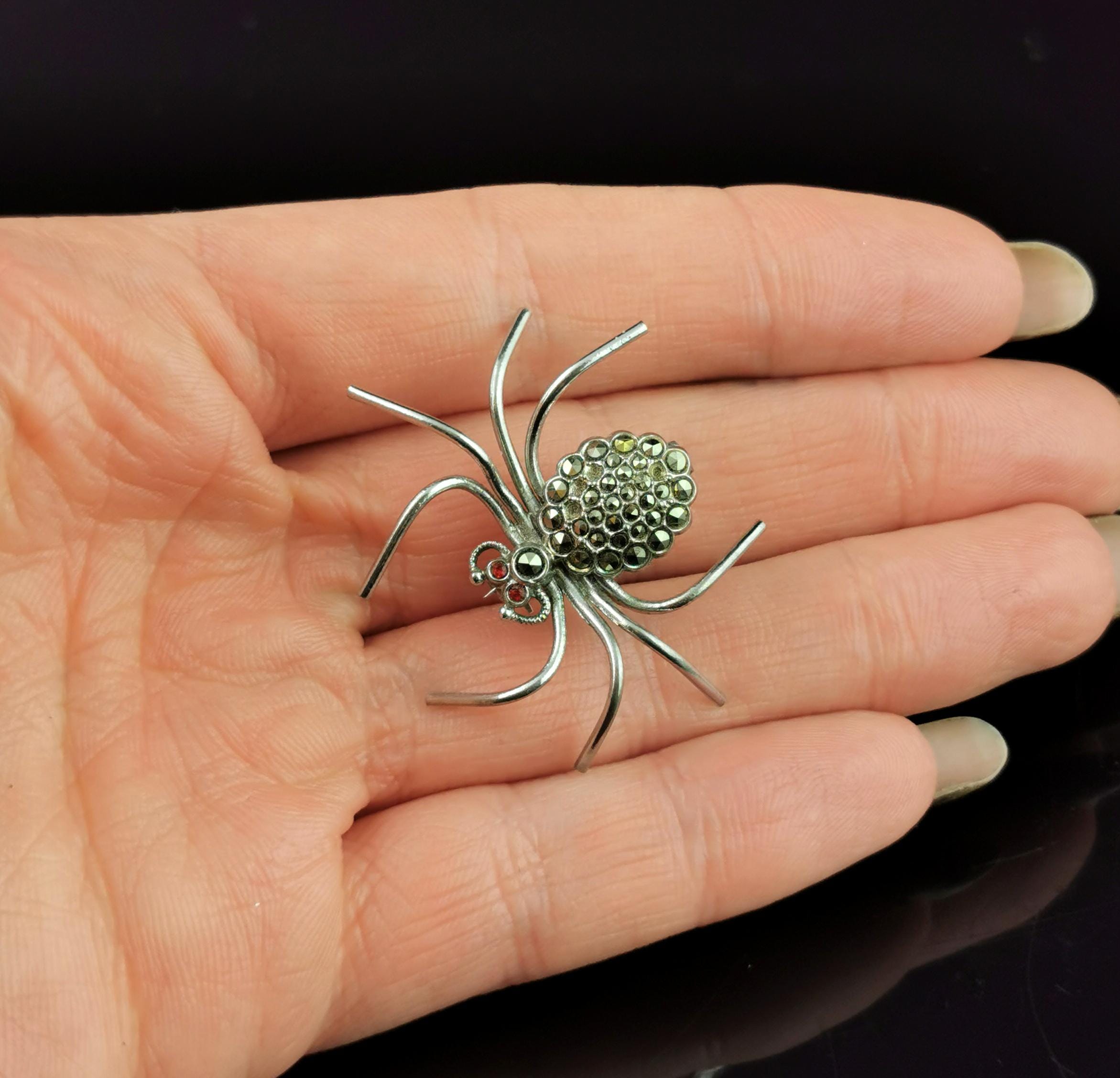 Spilla vintage a forma di ragno con strass trasparenti / gioielli antichi / spilla / bigiotteria anni '60 / metà secolo - Italia