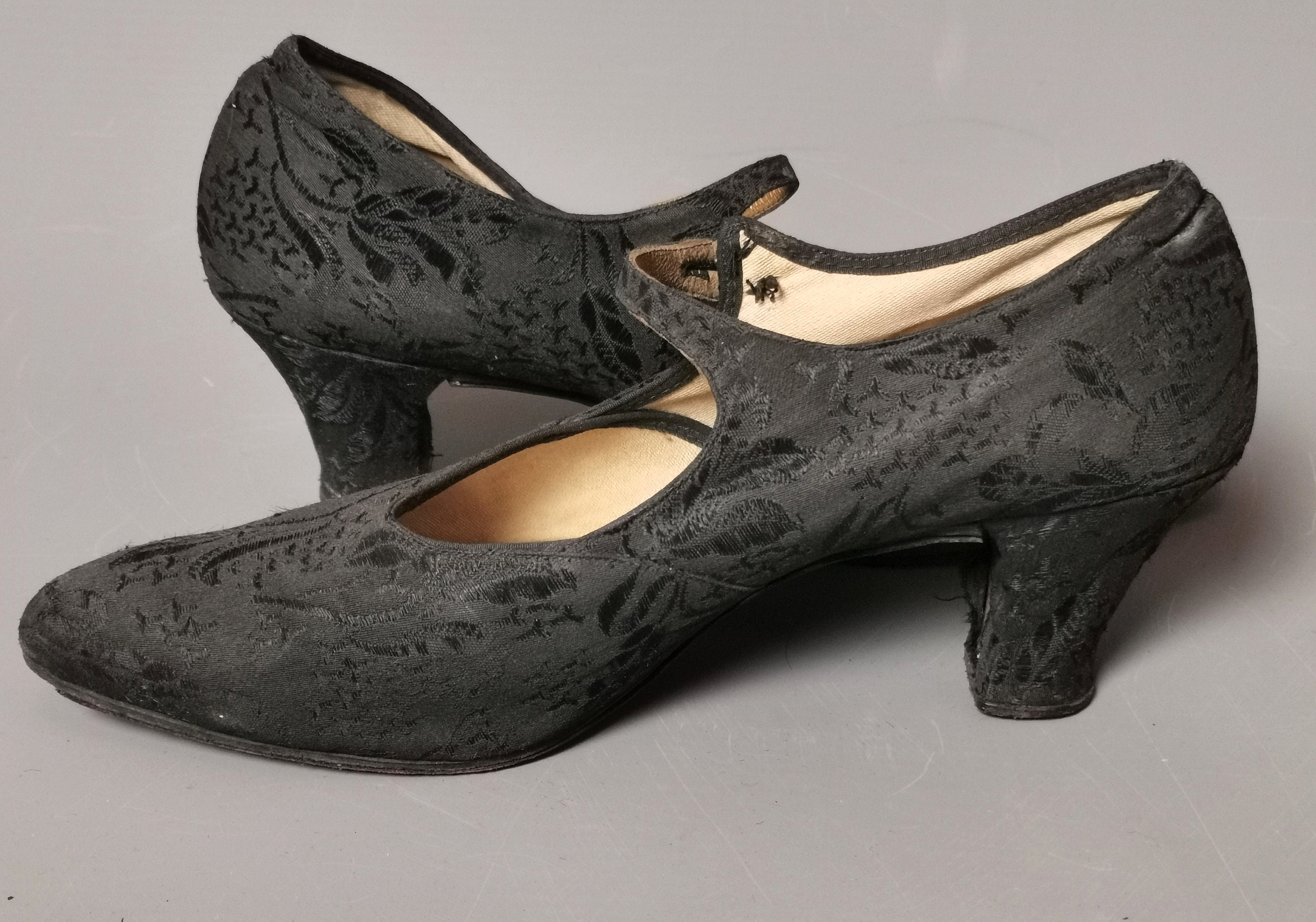 Louis heels 1920s sale