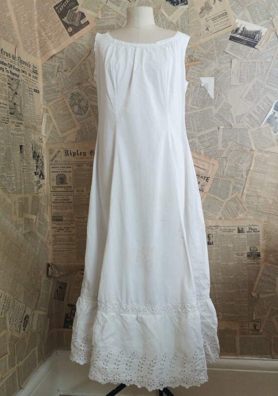 Antique Victorian petticoat, broderie anglaise